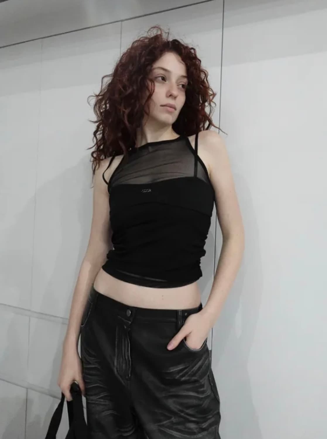 오도어 Ash Sleeveless black 상품이미지1