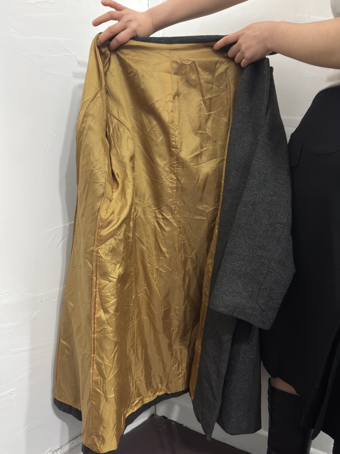 gray button coat 상품이미지8