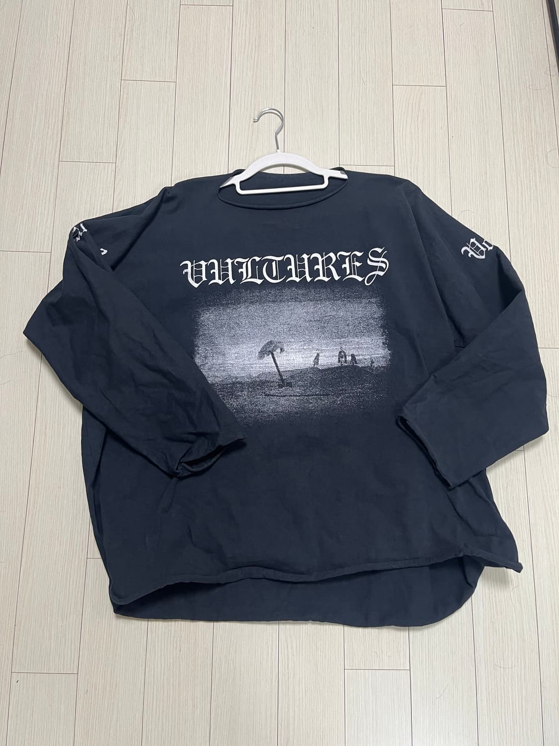 이지 벌쳐스 롱슬리브 2 상품이미지1