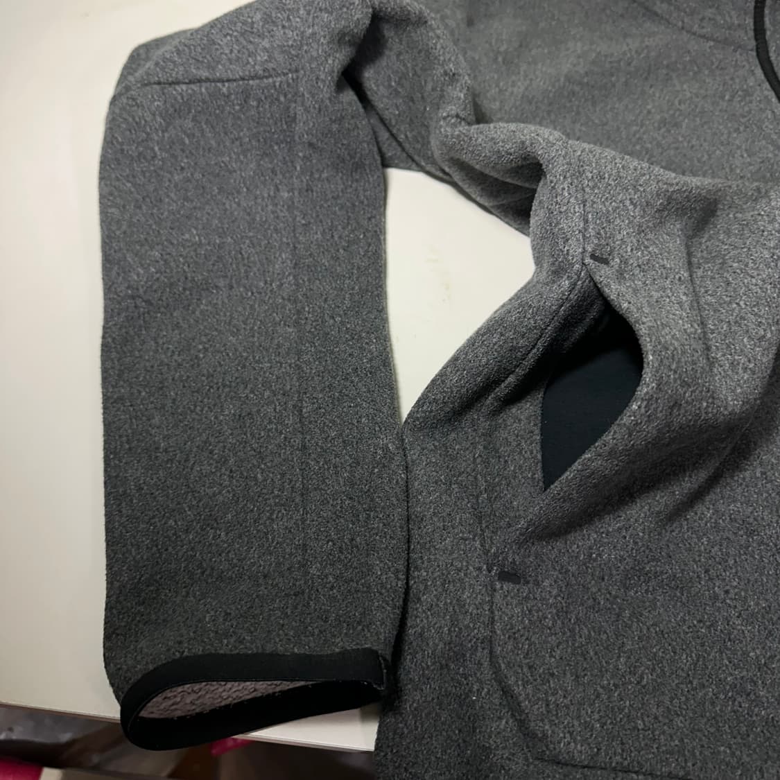 M 95 나이키 진그레이 테크팩 플리스 후드집업 상품이미지3