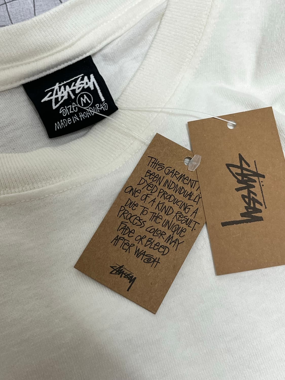 스투시 타일 오벌 피그먼트 다이드 티셔츠 아이보리 상품이미지5