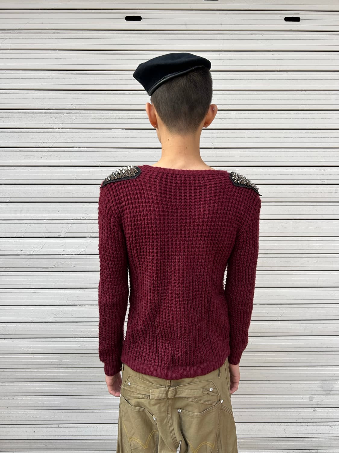 숄더스터드 니트 상품이미지2