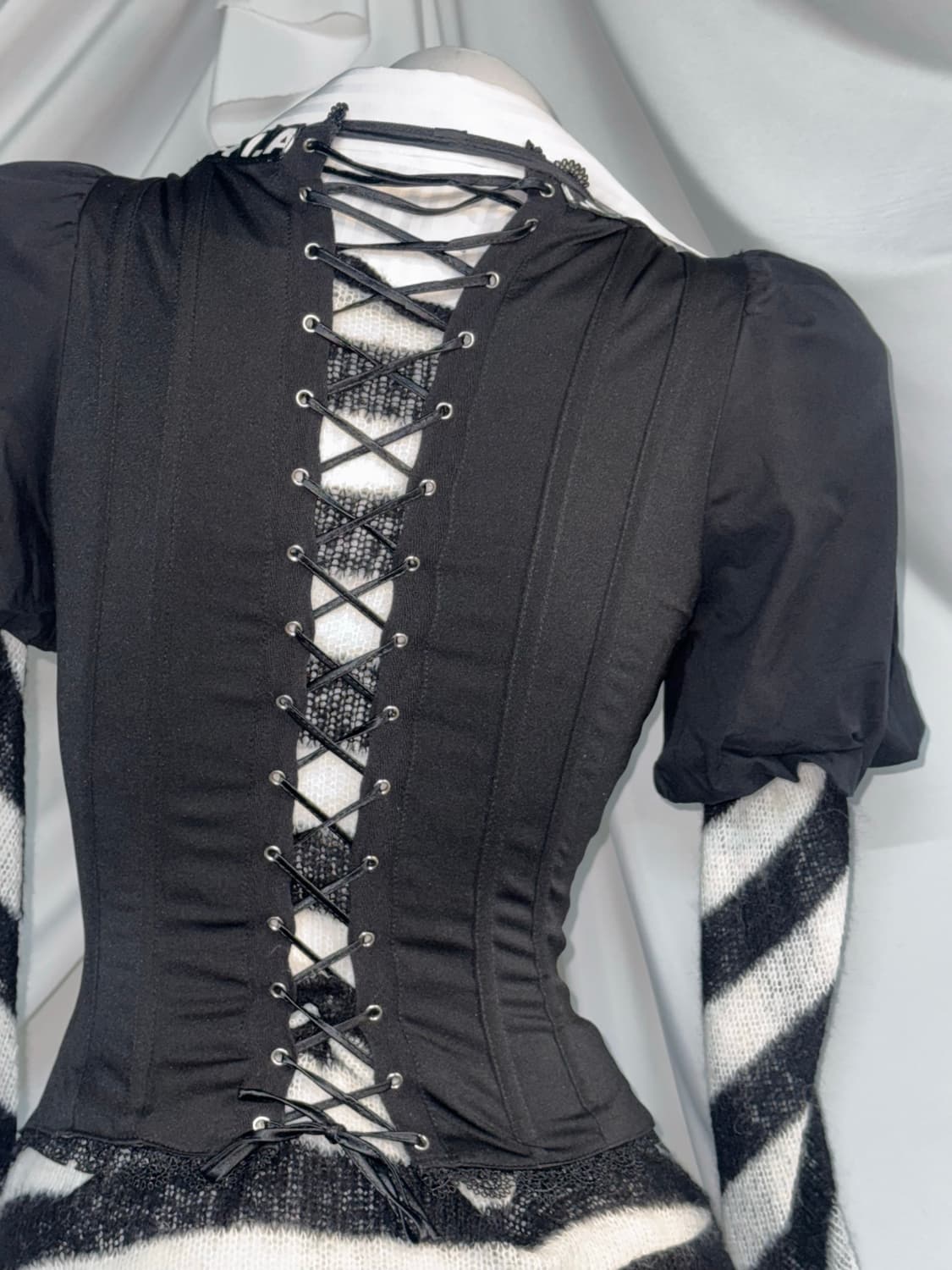 무채색 스트라이프 쇼콜라깔 아일렛 코르셋코디세트 상품이미지7