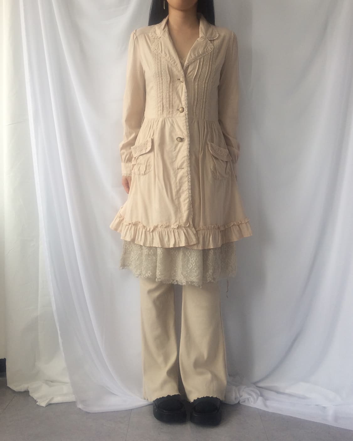 Axes femme back lace up point frill shir 상품이미지9