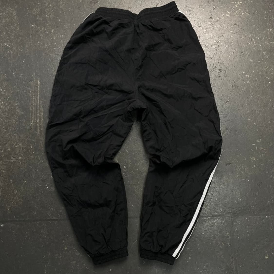 100 아디다스 나일론 팬츠 상품이미지5