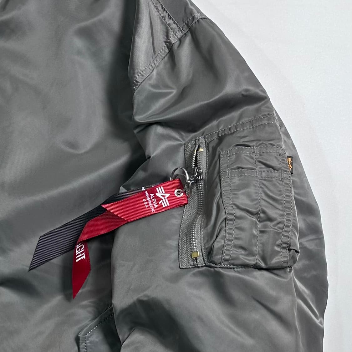 알파인더스트리 그레이 ma-1 자켓 상품이미지4