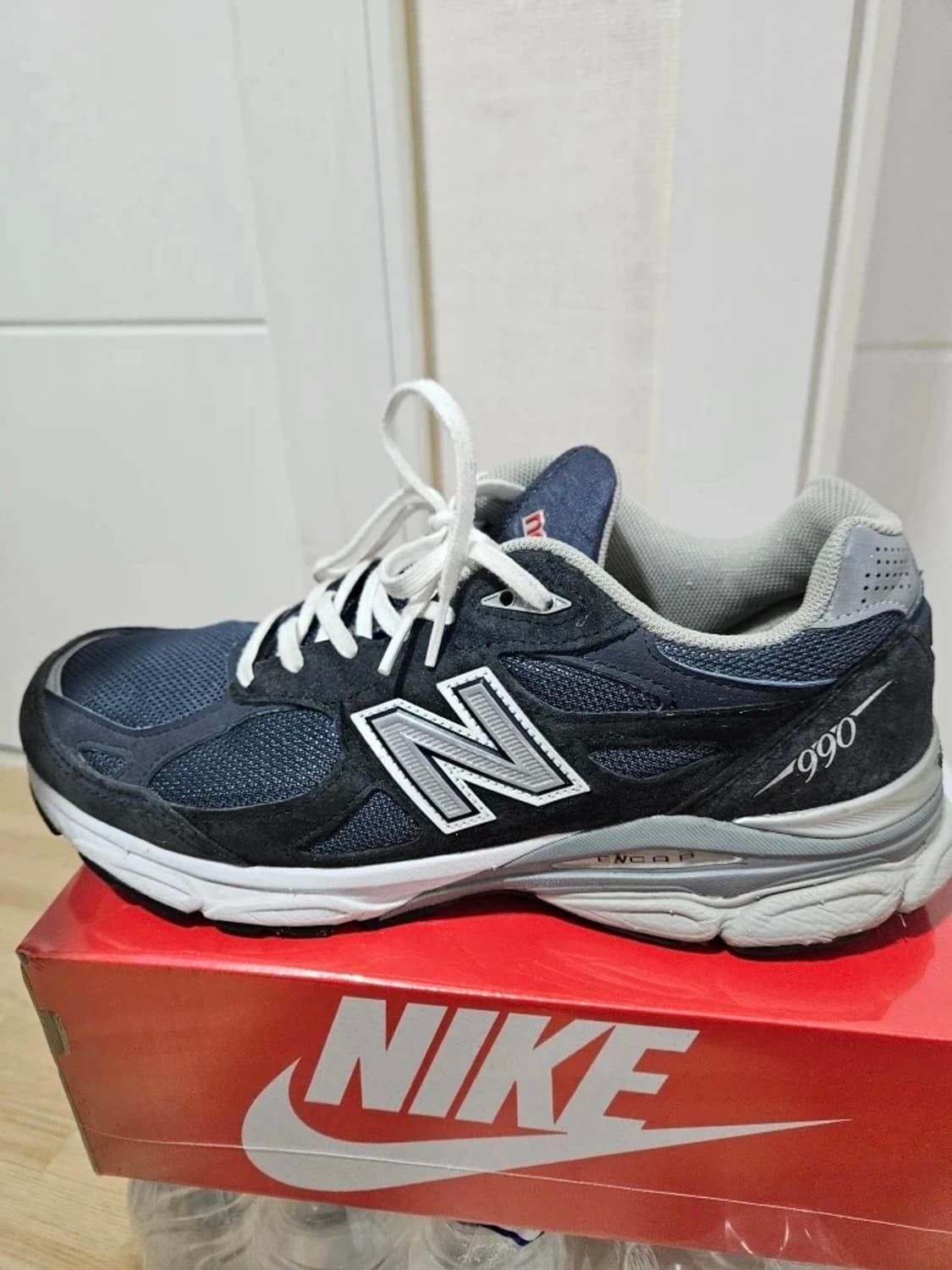 뉴발란스 990v3 270 상품이미지1