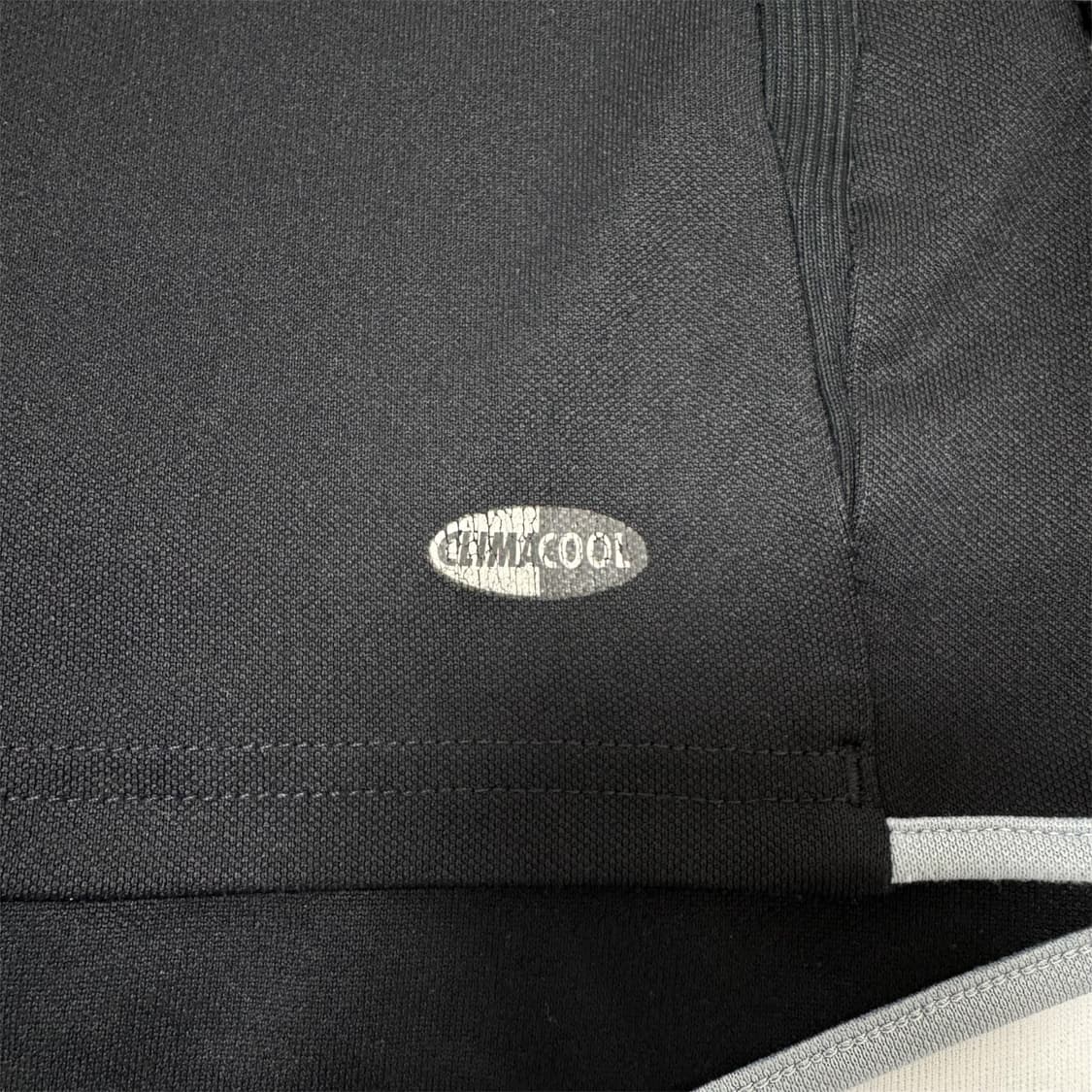 아디다스 04-05 레알마드리드 블랙 하프집업 상품이미지3