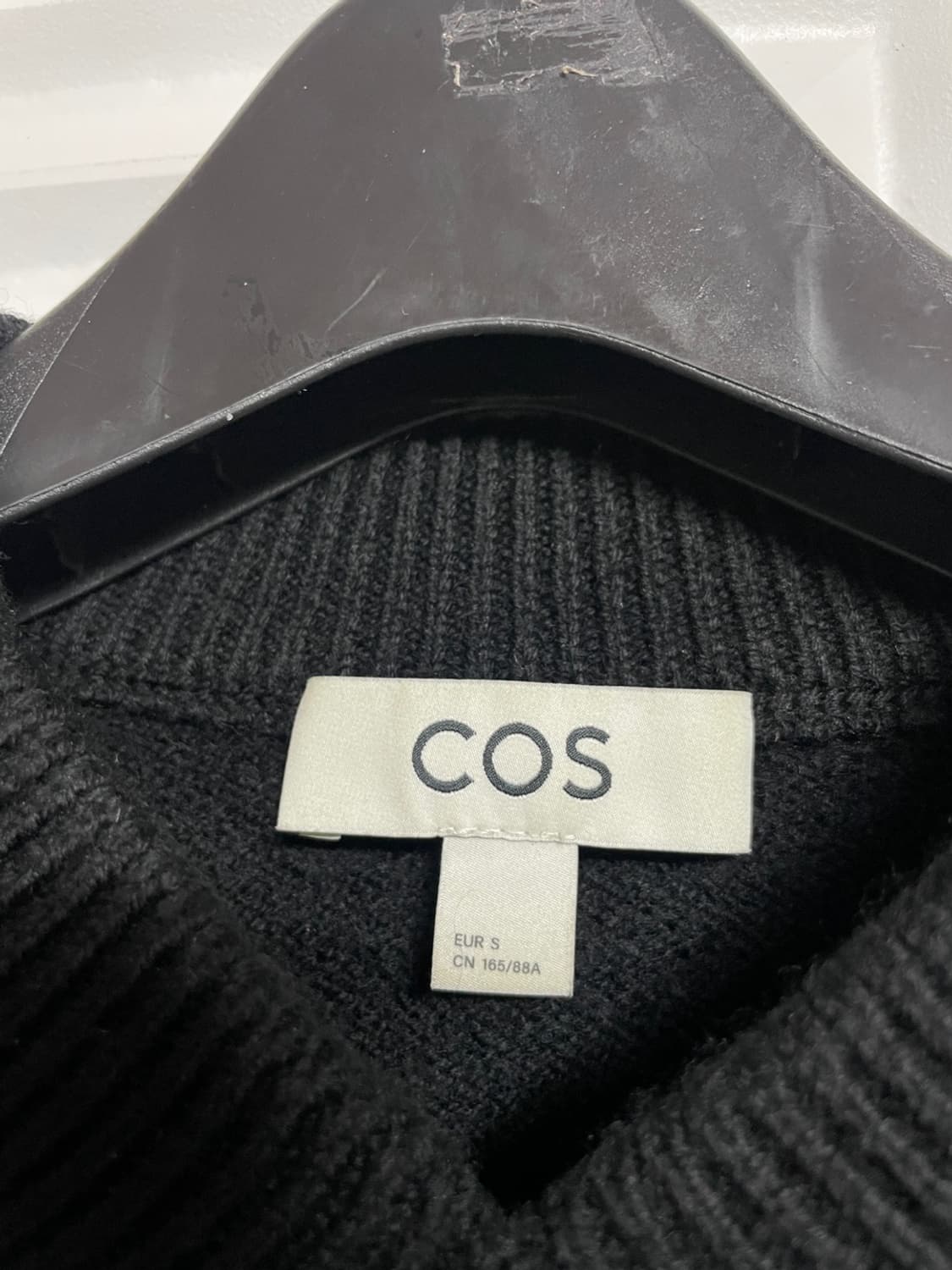 COS 크롭 니트 상품이미지5