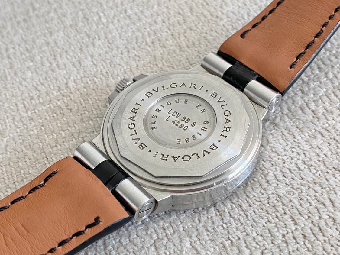 불가리 디아고노 리미티드에디션 LCV38 2P 다이아 38mm 오토메틱 상품이미지10