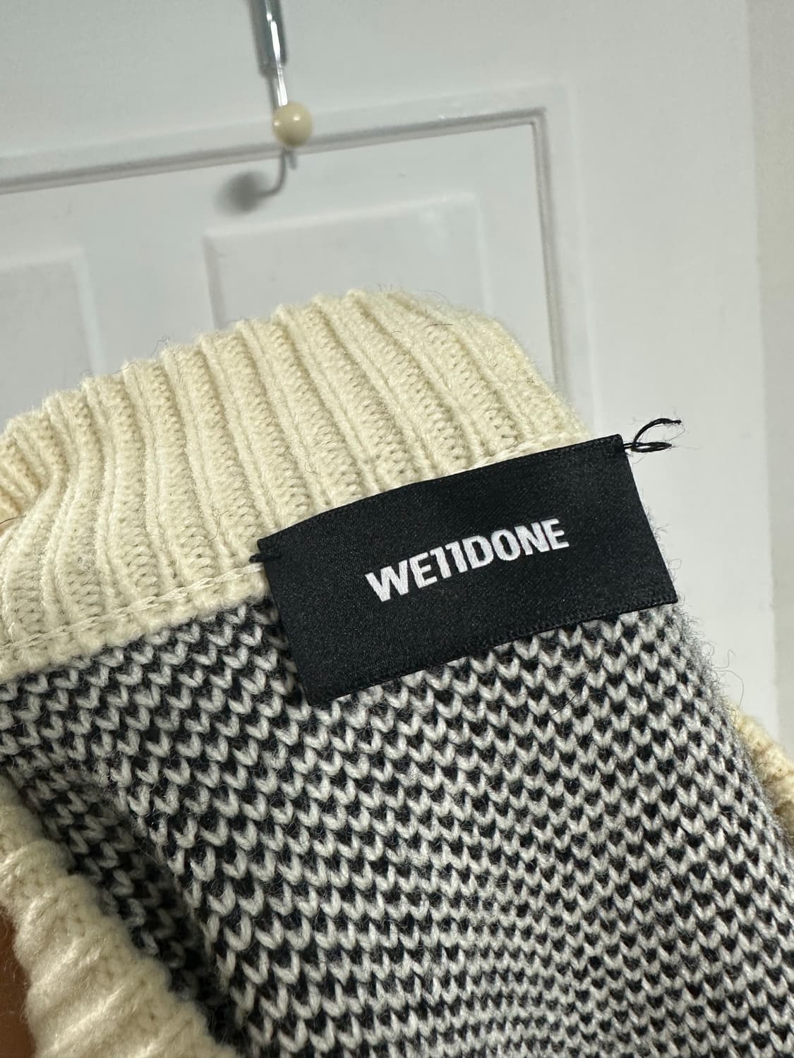 웰던 WE11DONE 로고 파일 니트 상품이미지3