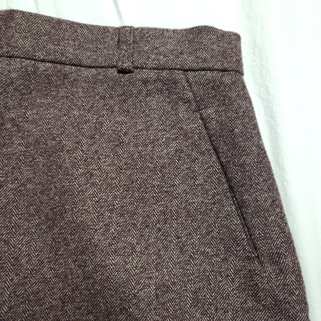 헤링본 체크 A라인 미니 울 스커트 : 브라운 상품이미지3