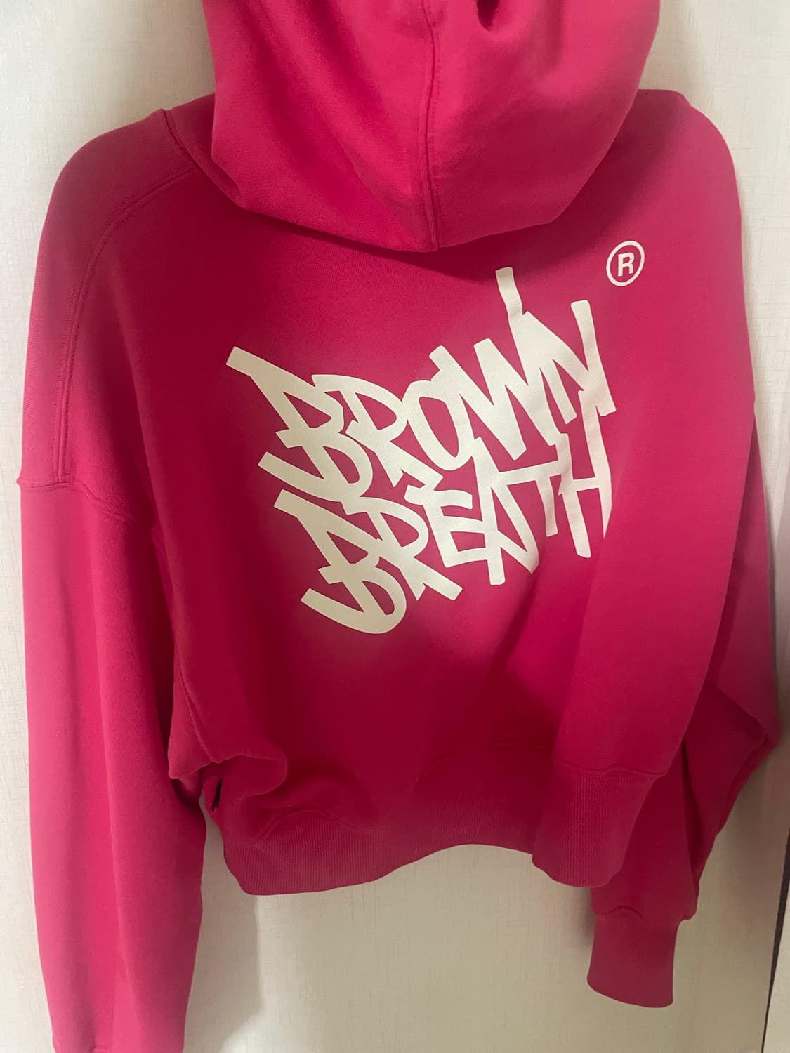 브라운브레스 크롭 후드티 마젠타 핑크 상품이미지2