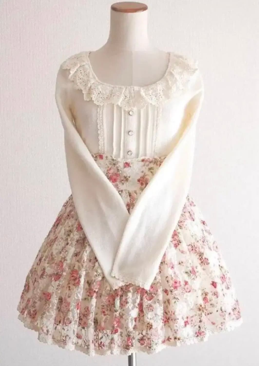 급처) 리즈리사 고전 원피스 희귀매물 상품이미지1