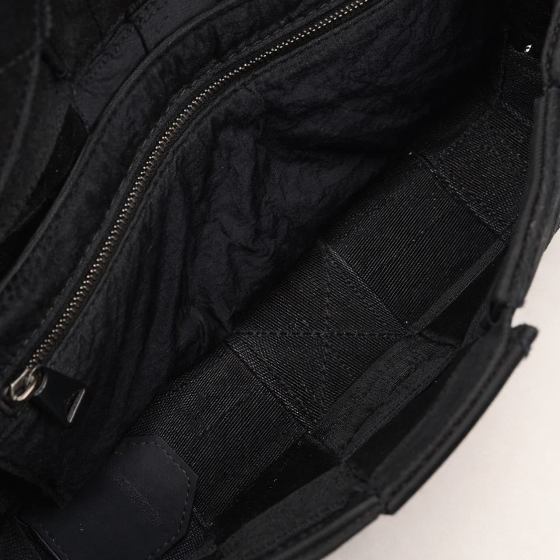 [S급] 보테가베네타 캔버스 카세트백 판매합니다!!! 상품이미지2