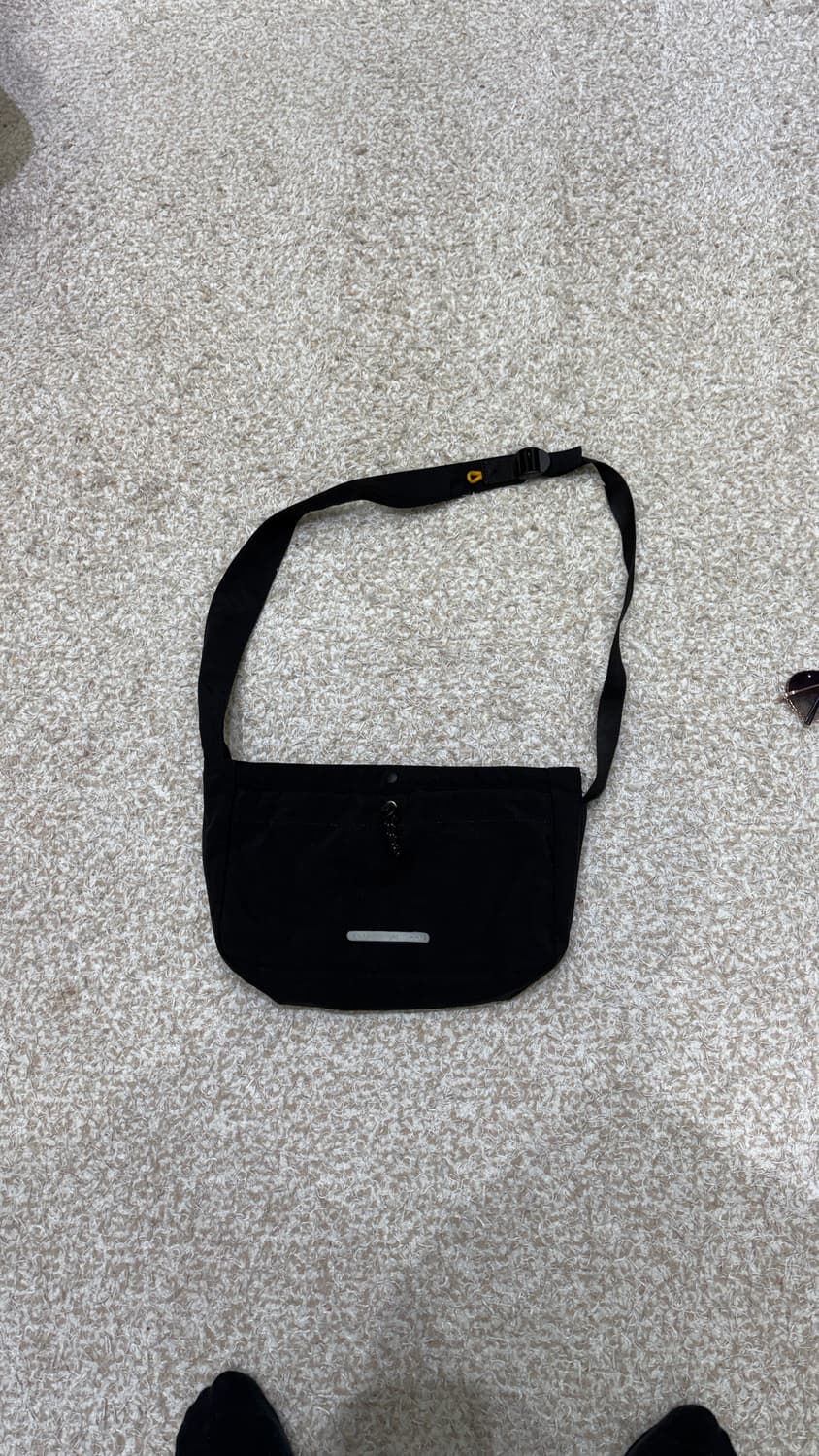 (택포)로우로우 스트링 크로스 숄더백 상품이미지1