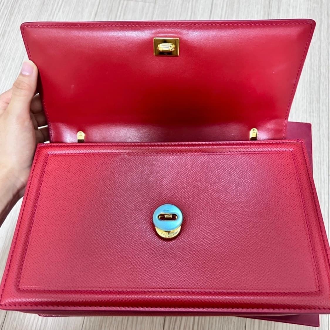 페라가모 빨간색 체인백 여성 가방 상품이미지9