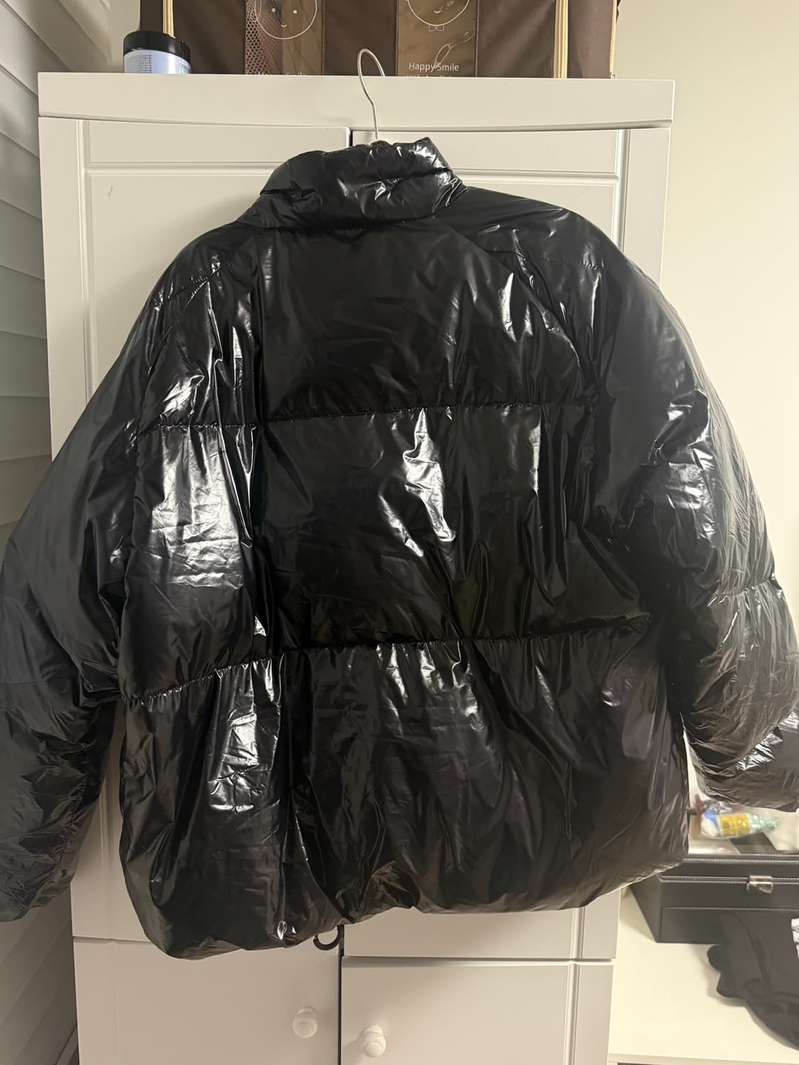 마뗑킴 블랙 유광 패딩 상품이미지2