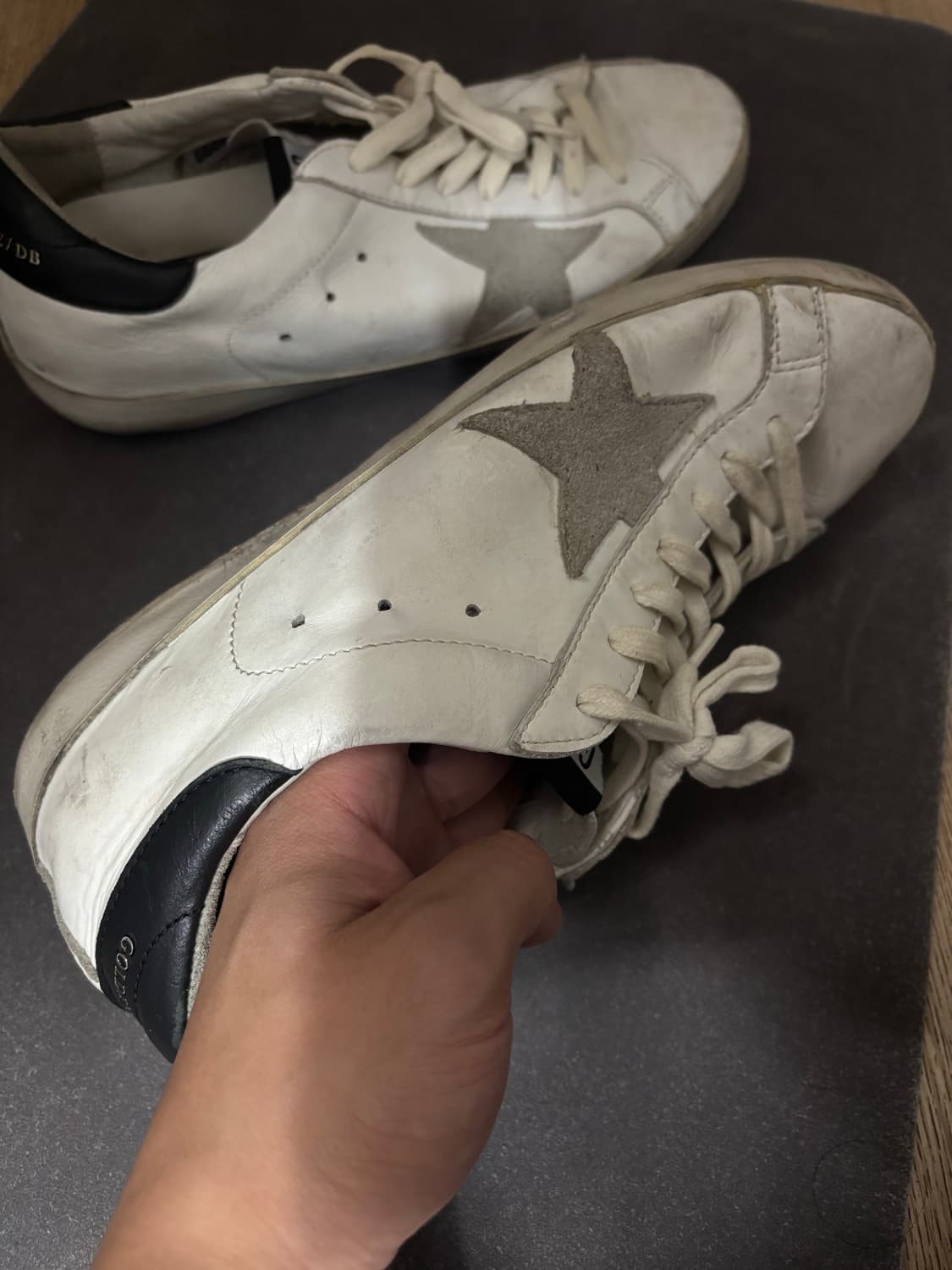 (260-65)골든구스 슈퍼스타 블랙탭 상품이미지4