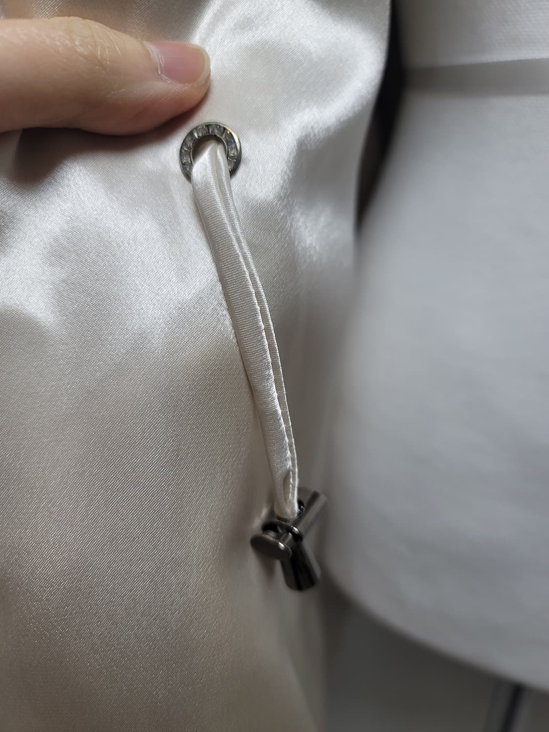 🎀코펜하겐 퍼플 등급🎀 펄화이트에 가까운 크림색 후드 밍크코트 상품이미지6