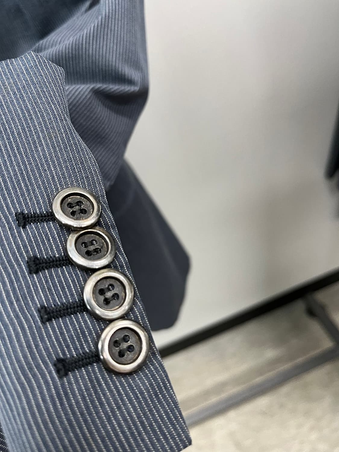 100-105) 알렉산더맥퀸 피크드 코튼자켓  상품이미지5