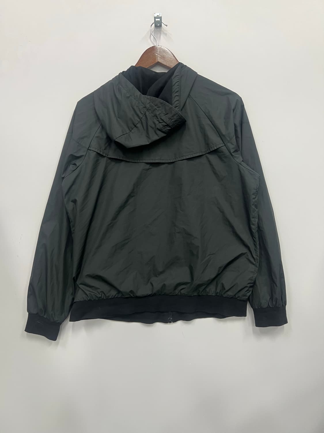 나이키 블랙 바람막이  상품이미지4