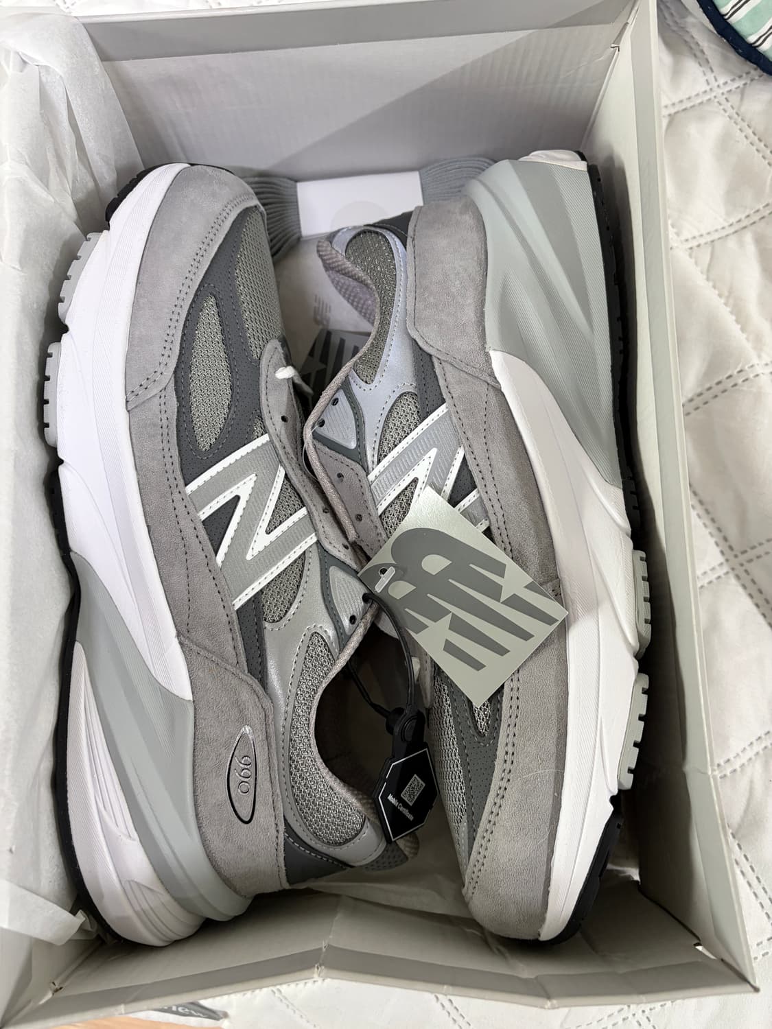 뉴발란스 990v6 285 새상품 상품이미지1