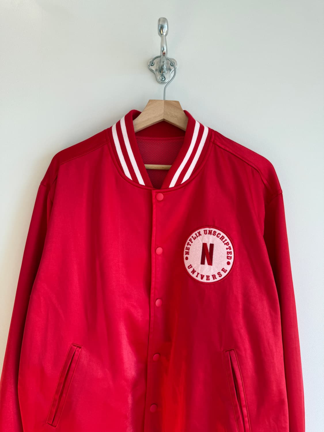 Pre owned NETFLIX 스타디움 점퍼 상품이미지2