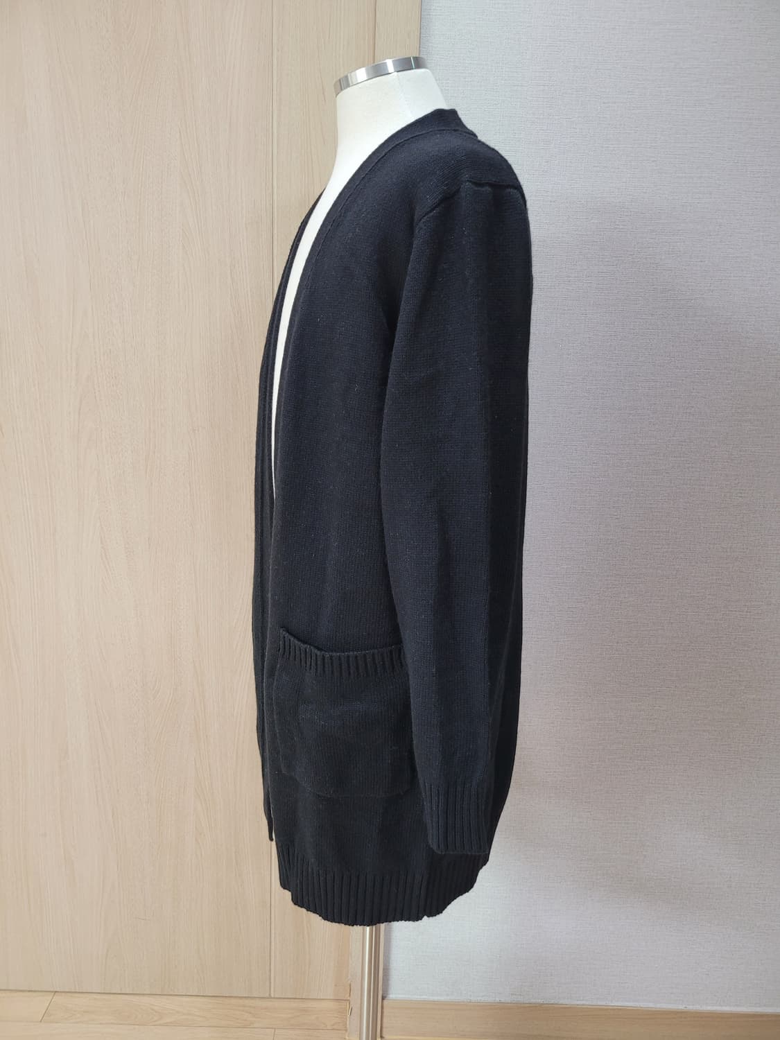 에이치커넥트 H:CONNECT 남자 니트 롱 가디건 105 블랙  상품이미지4