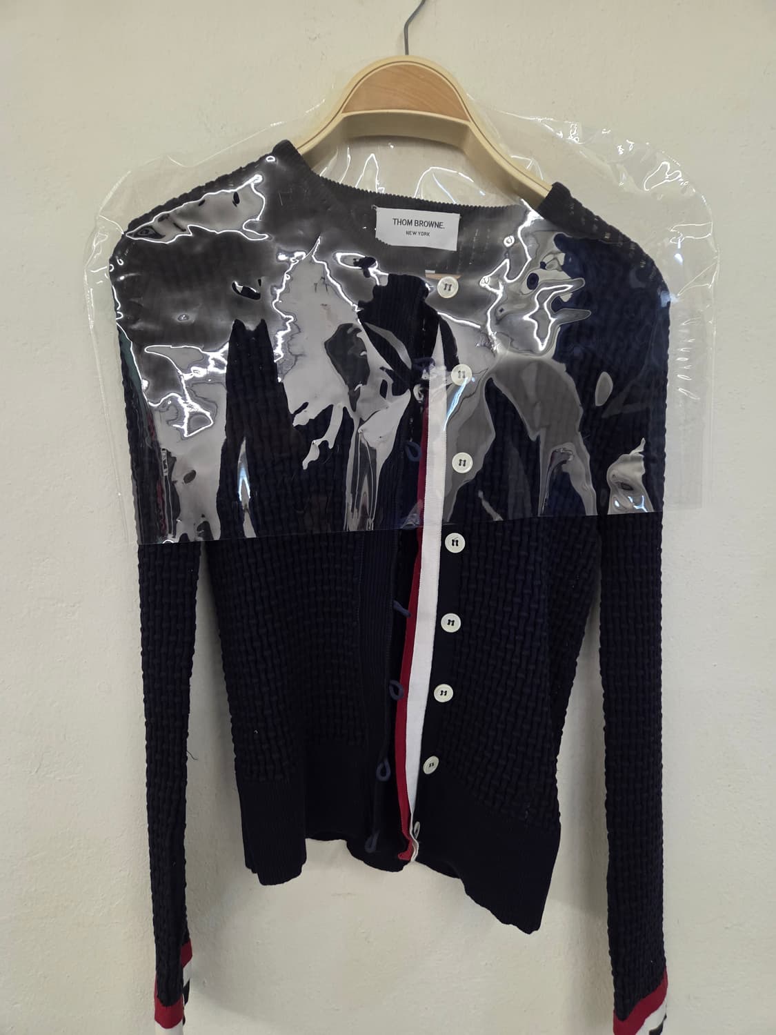 톰브라운 네이비 가디건 상품이미지8