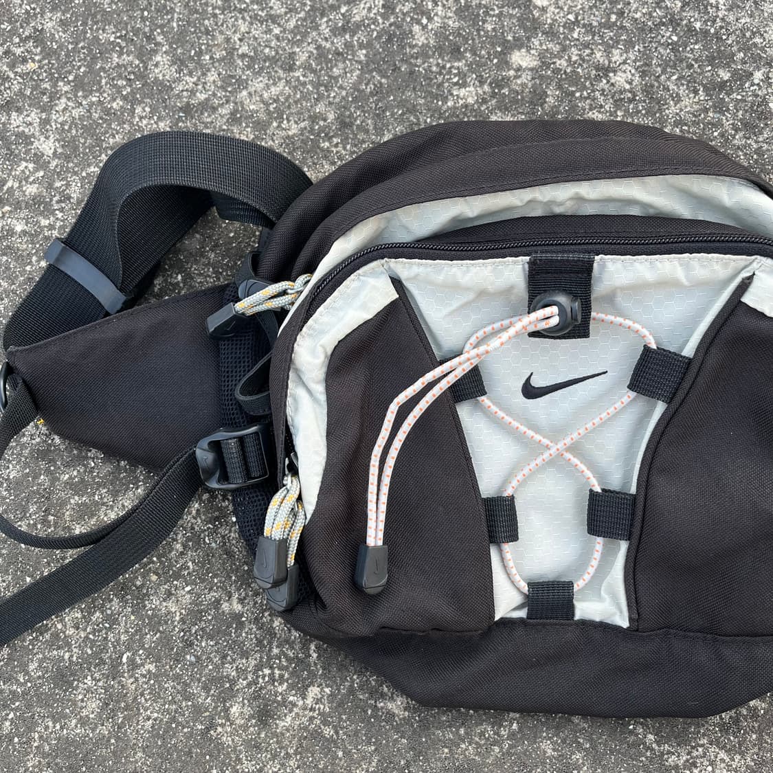 [OS] 나이키 올드스쿨 슬링 럼버팩 상품이미지2