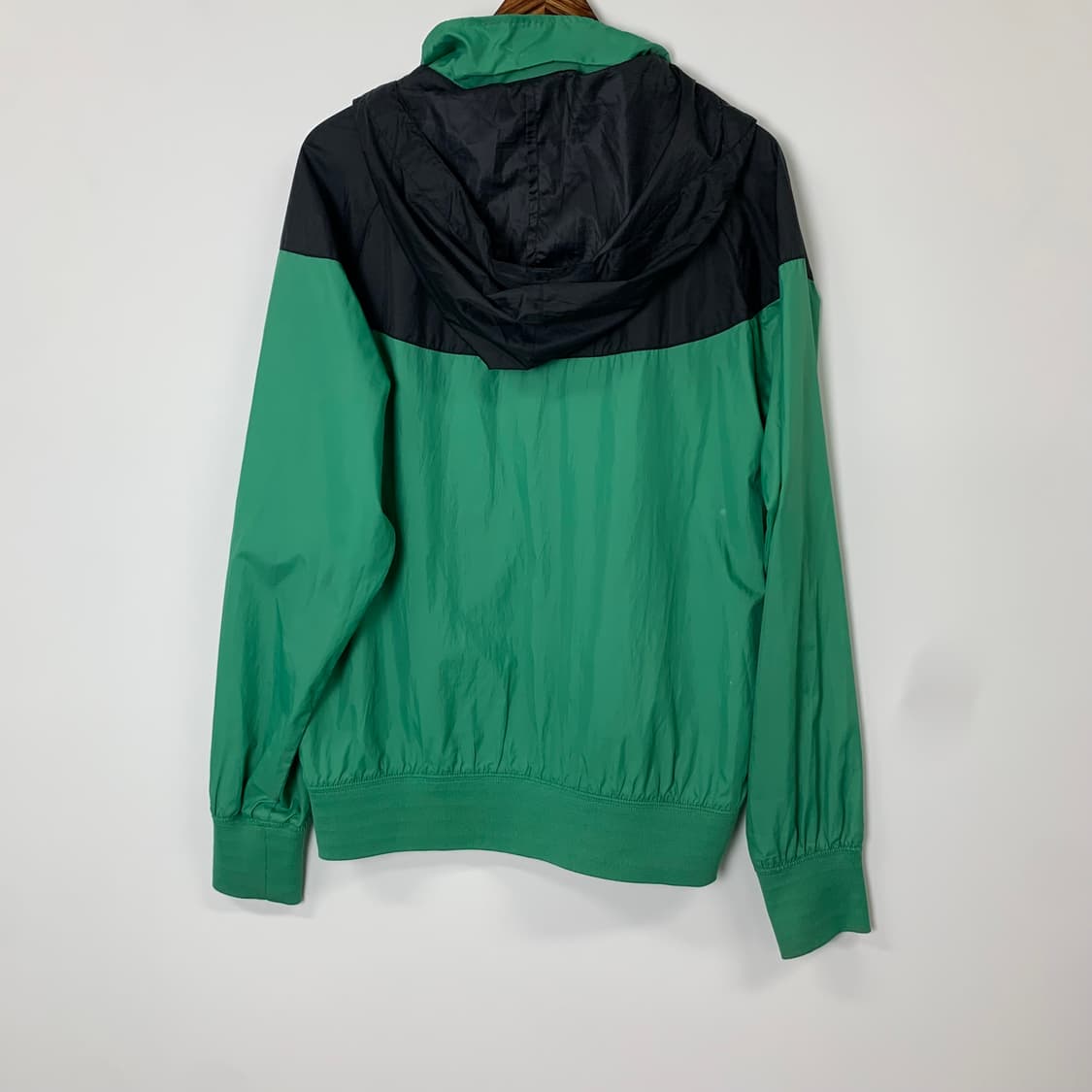 나이키 신형 배색 윈드러너 자켓 상품이미지3