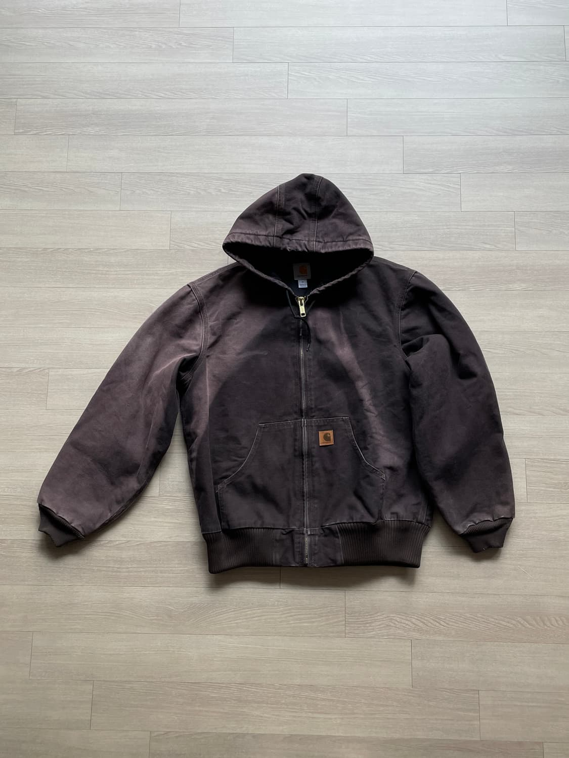 칼하트 j130 DKB 선페이딩 다크 브라운 액티브 자켓 샌드스톤 상품이미지2