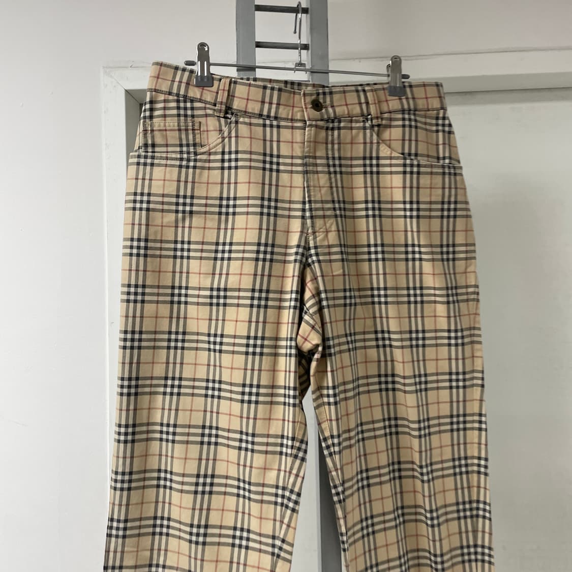버버리 노바 체크 팬츠 베이지 32 상품이미지2