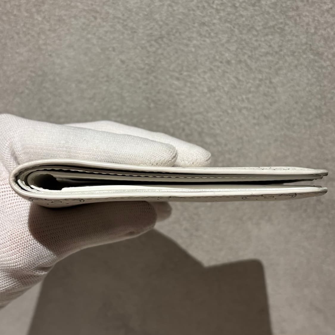 루이비통 쉐도우 반지갑 상품이미지4