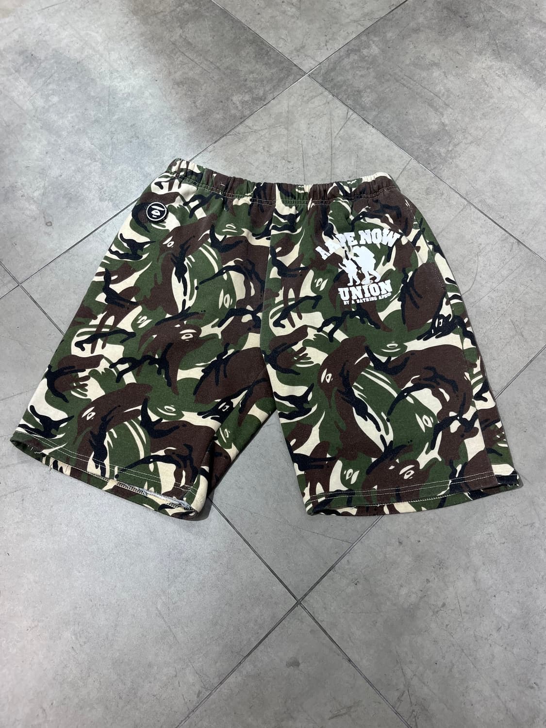 Bape 에이프 카모 셋업 반팔 티셔츠 반바지 상품이미지7