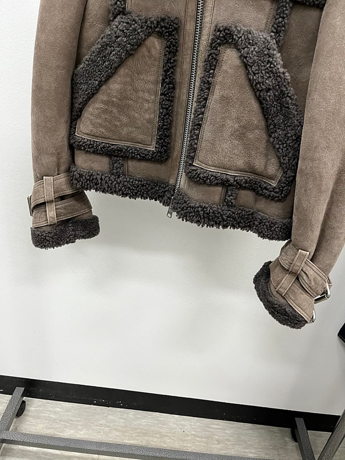 여) 올세인츠 램스킨 숏 무스탕  상품이미지2