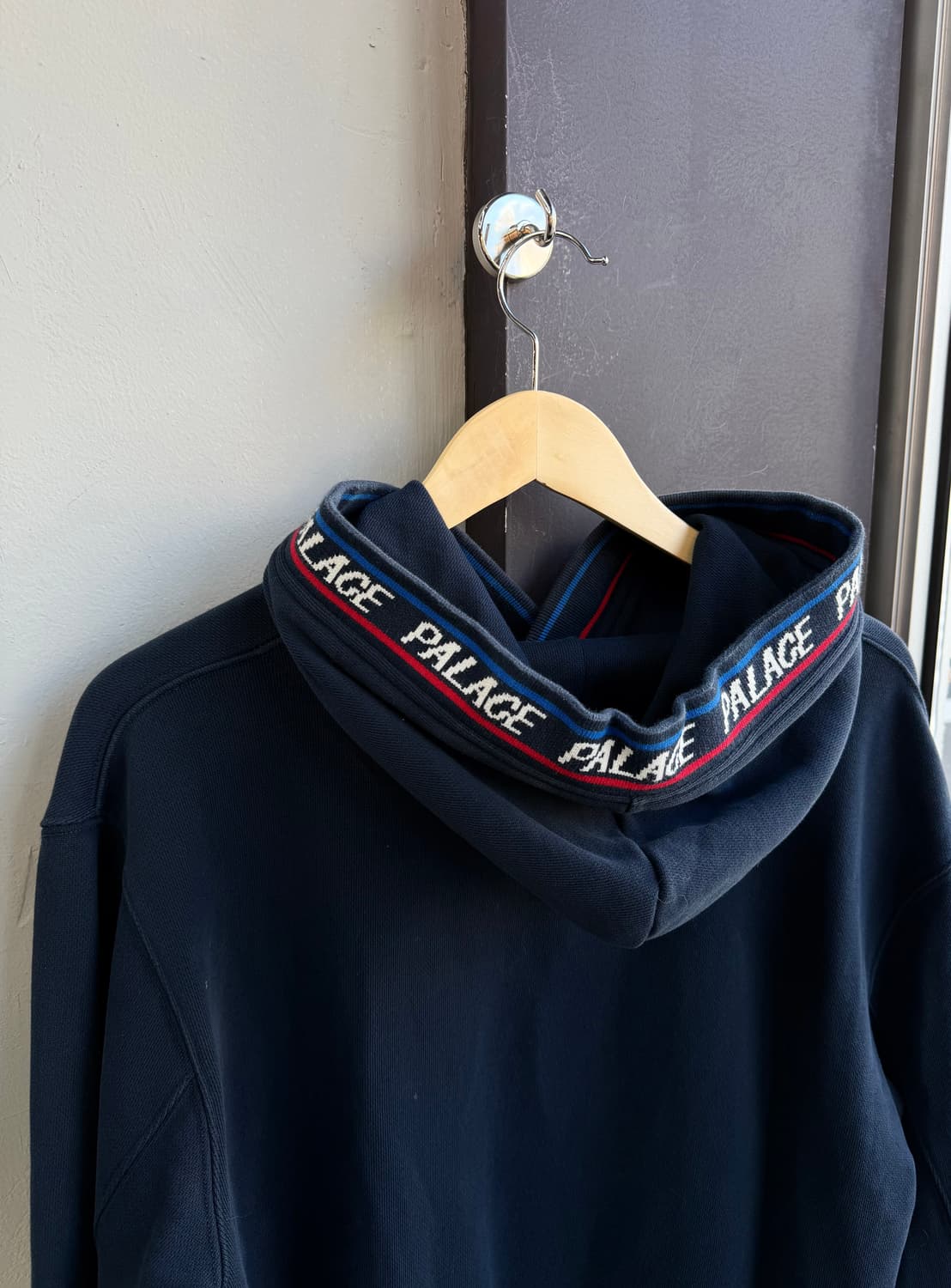 M/ 팔라스 20FW 인서트 로고 후드티 상품이미지8