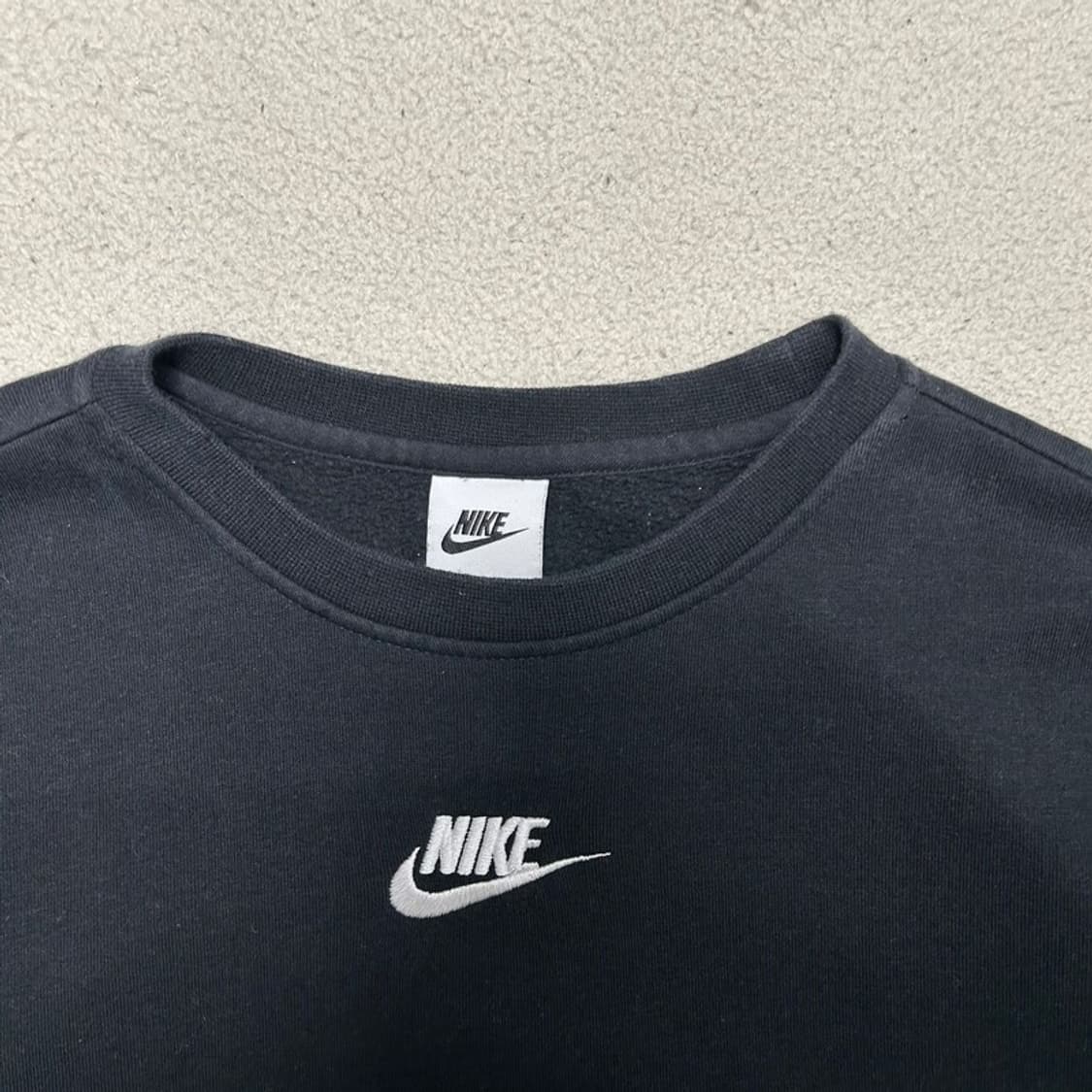 나이키 센터 로고 맨투맨 블랙 L 상품이미지4