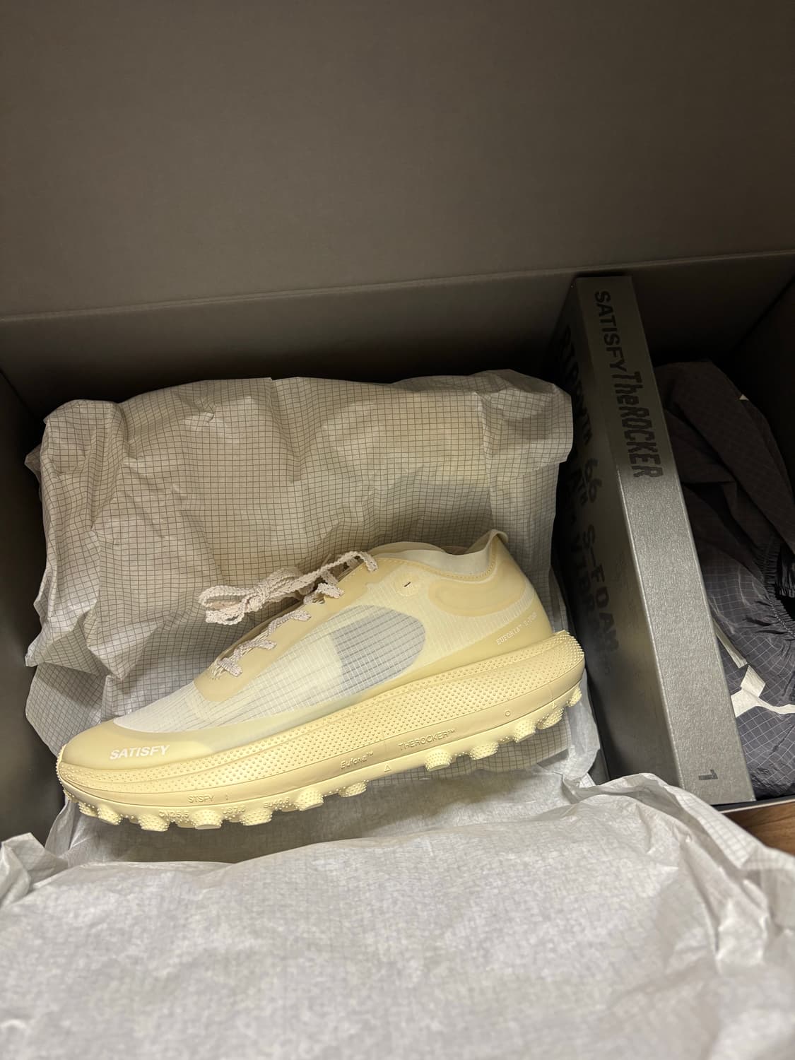 Satisfy The Rocker USM 7.5 (255) 상품이미지1