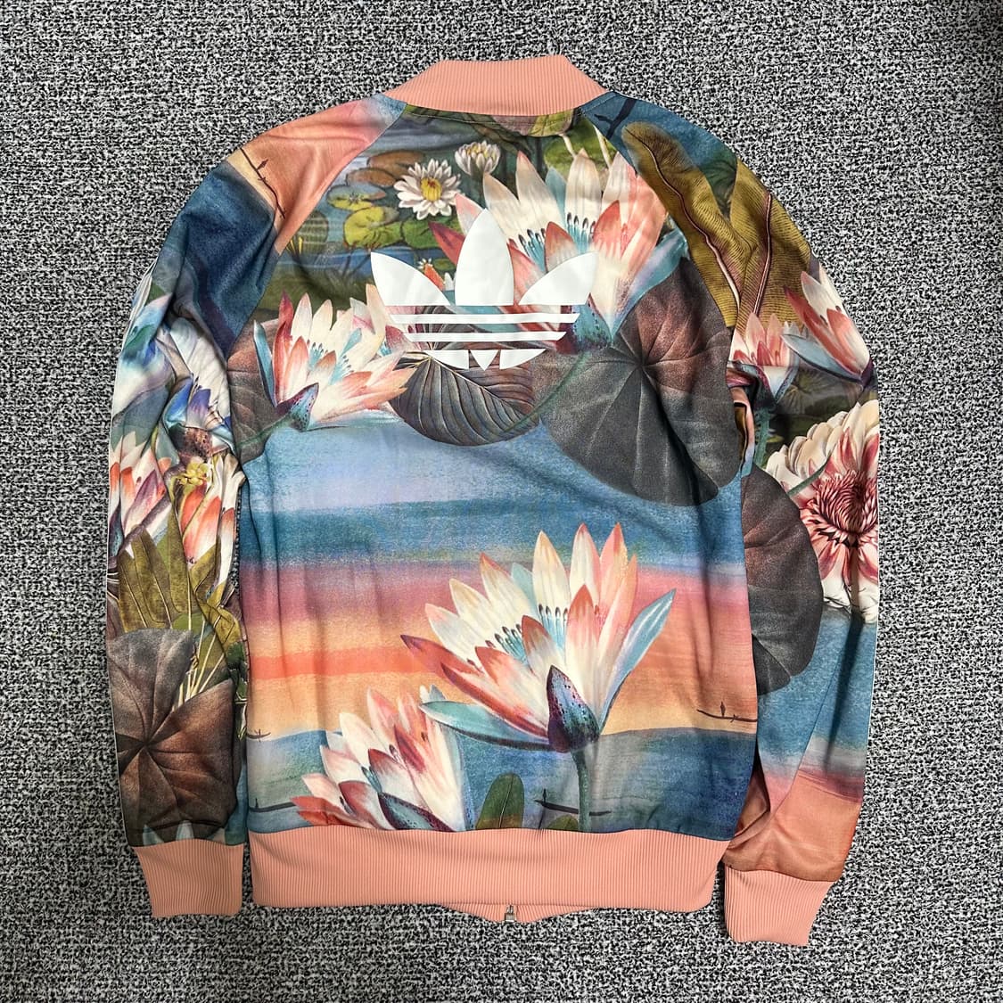 (95) 아디다스 올드스쿨 플라워 쿠르소 져지 상품이미지4