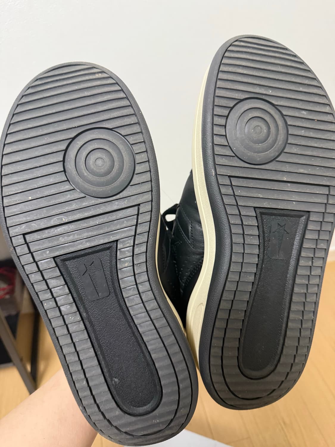 컨버스 다크쉐도우 터보웨폰 블랙 상품이미지4