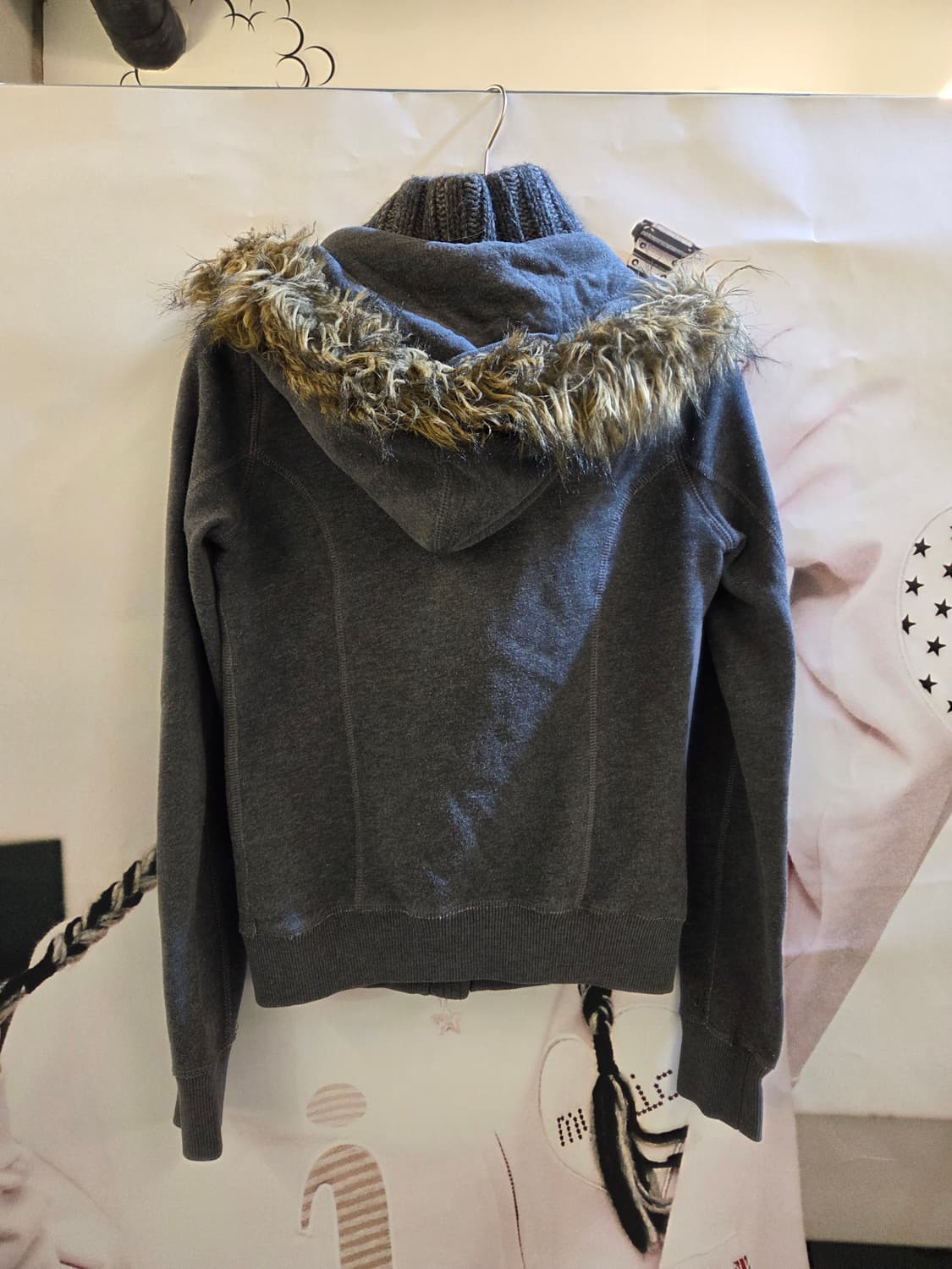 아베크롬비 그레이 울프죠집업💯 상품이미지5