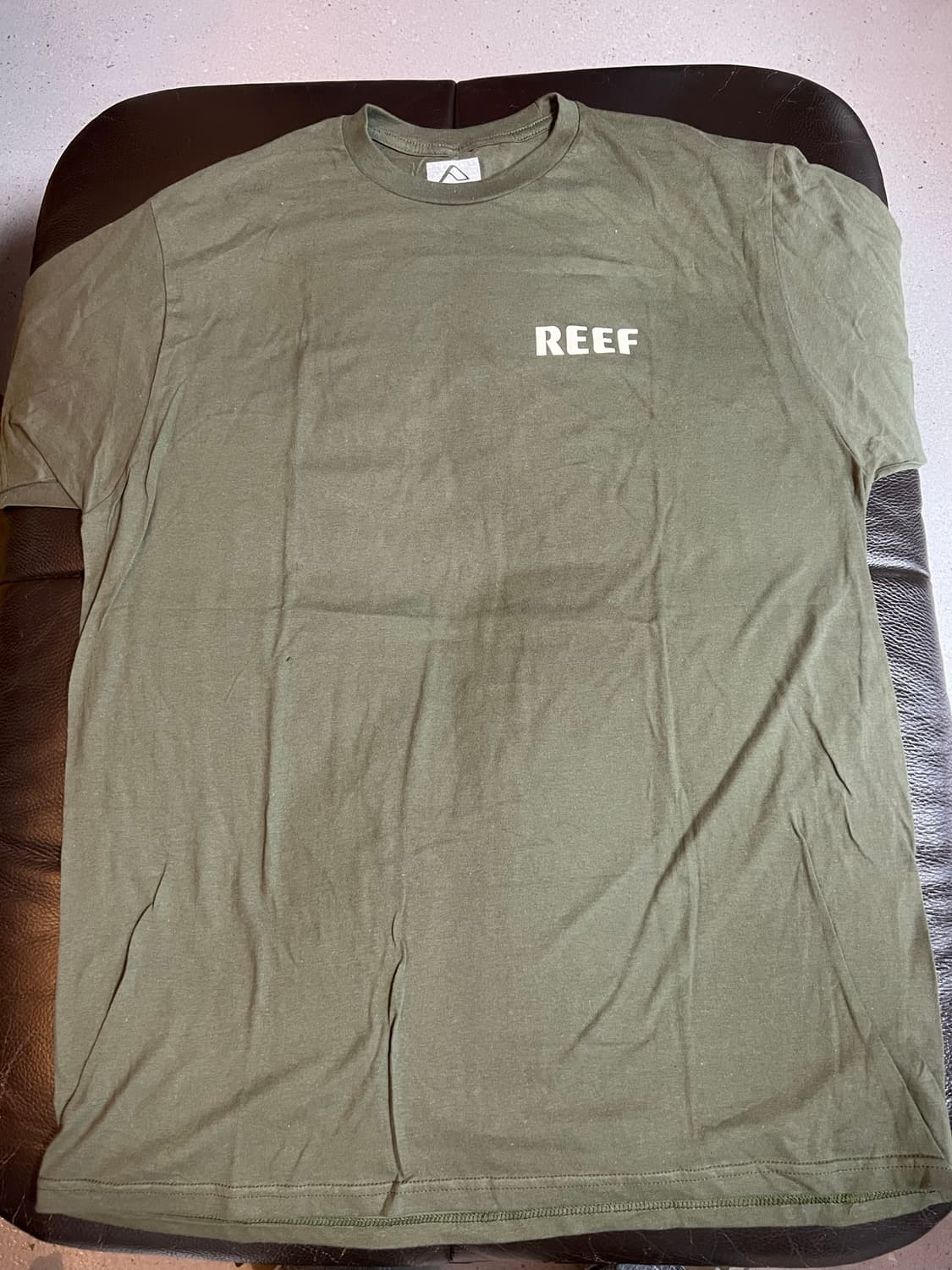 Usa REEF 로고 반팔 티셔츠 상품이미지1