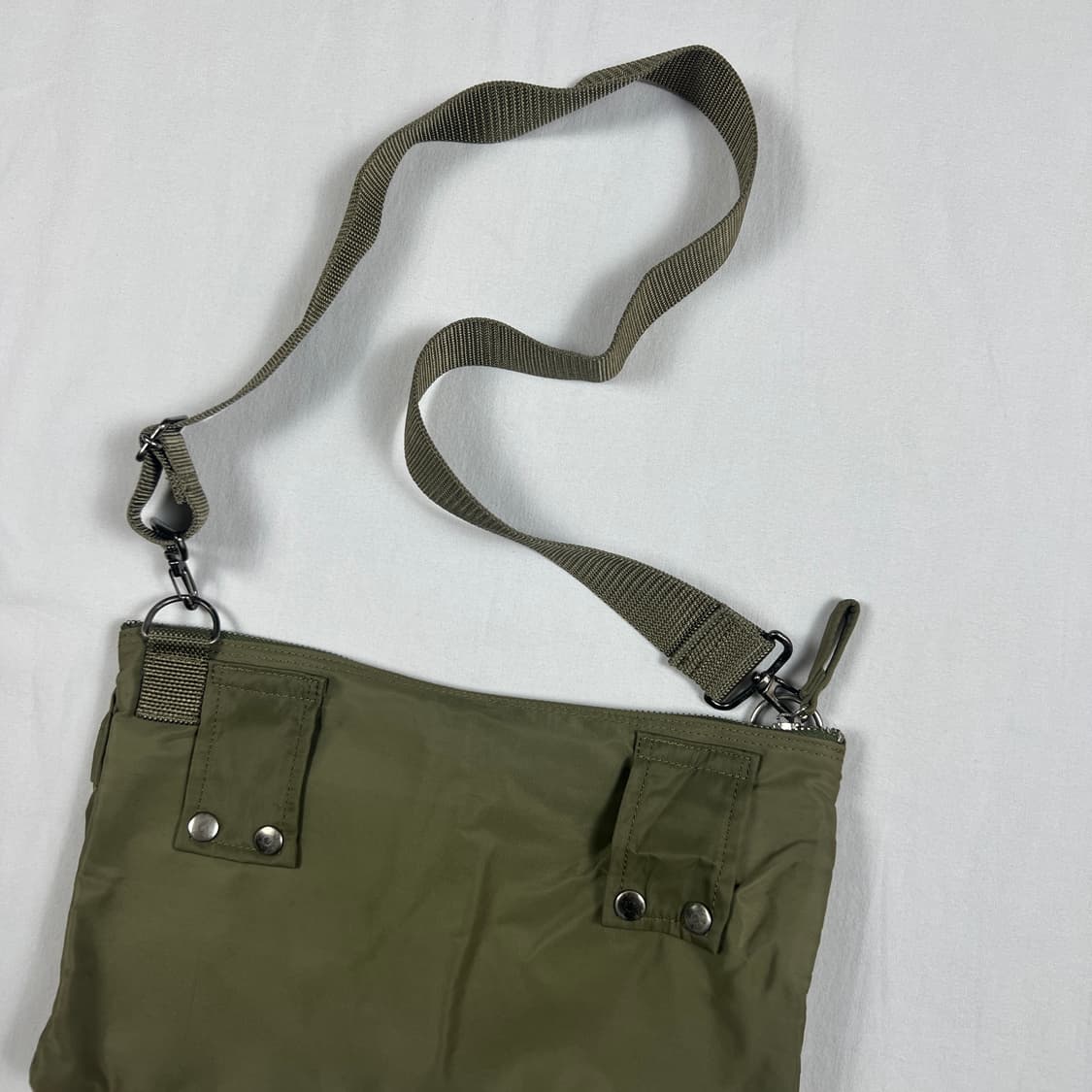 90‘s 장폴고티에 jpg 로고 크로스백 가방 상품이미지6