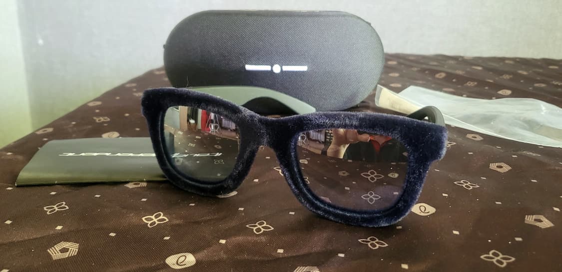 [미사용 새상품]  INDEPENDENT  벨벳 미러 선글라스 상품이미지1