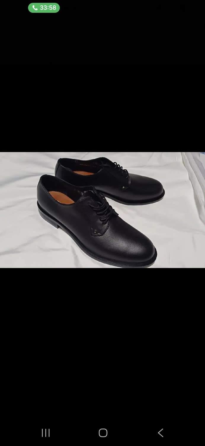 [새제품] 발렌티노 더비슈즈 락스터드 레더 정장구두 신발 수트 구두 상품이미지2