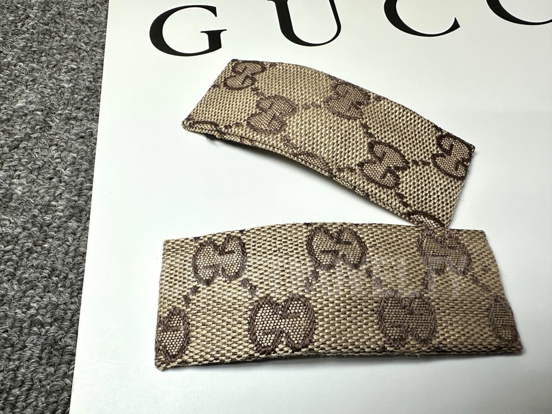 구찌 클래식 헤어핀 (한피스) 상품이미지1