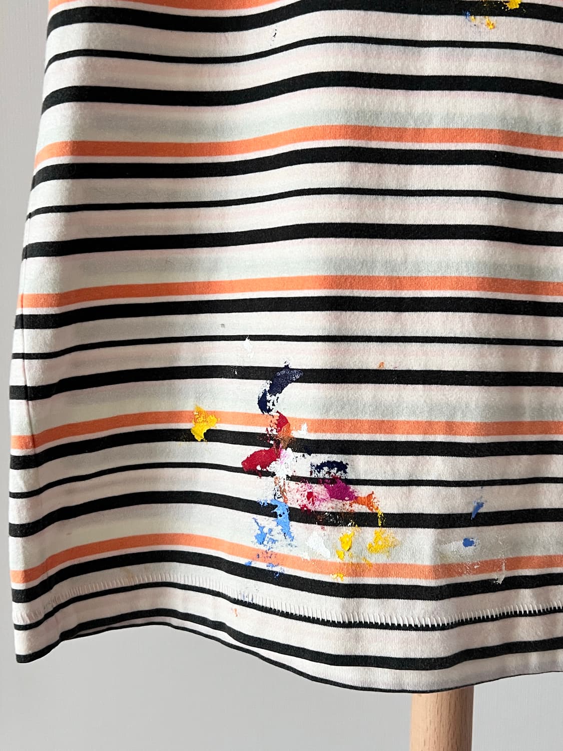 갤러리뎁 로고 페인팅 반팔티 상품이미지3