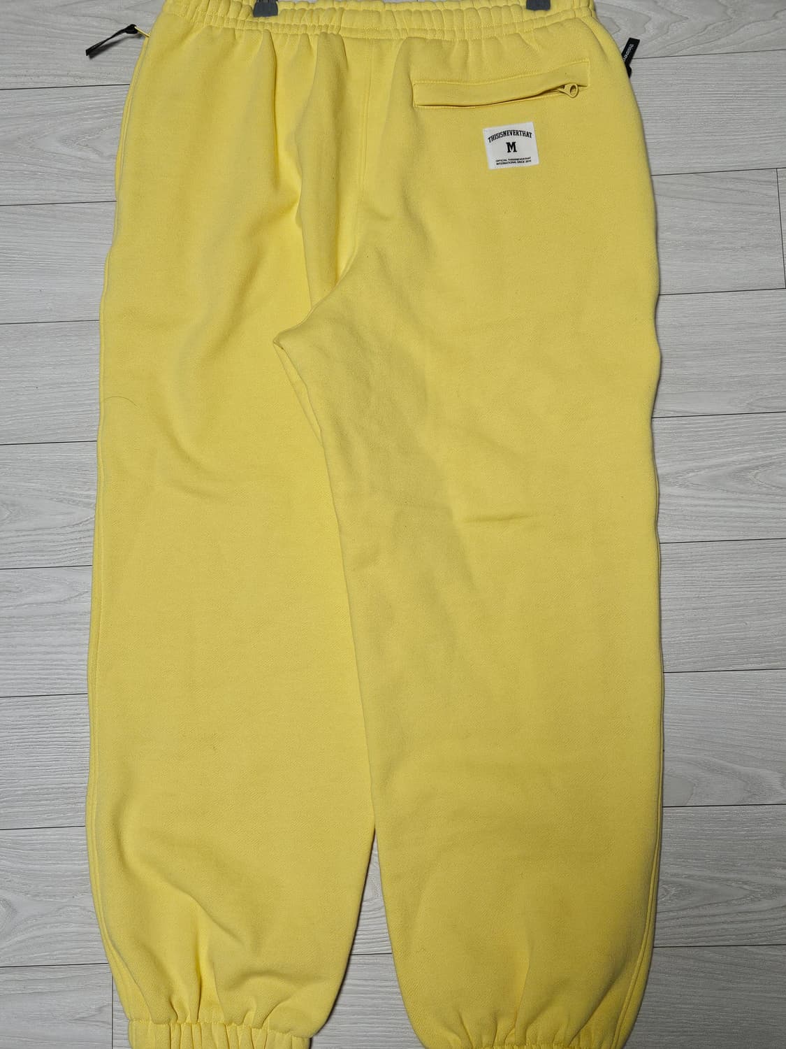 디스이즈네버댓 노란색 스웻팬츠 M 상품이미지2